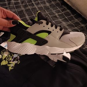 Nike hoodie and Huarache Nikes